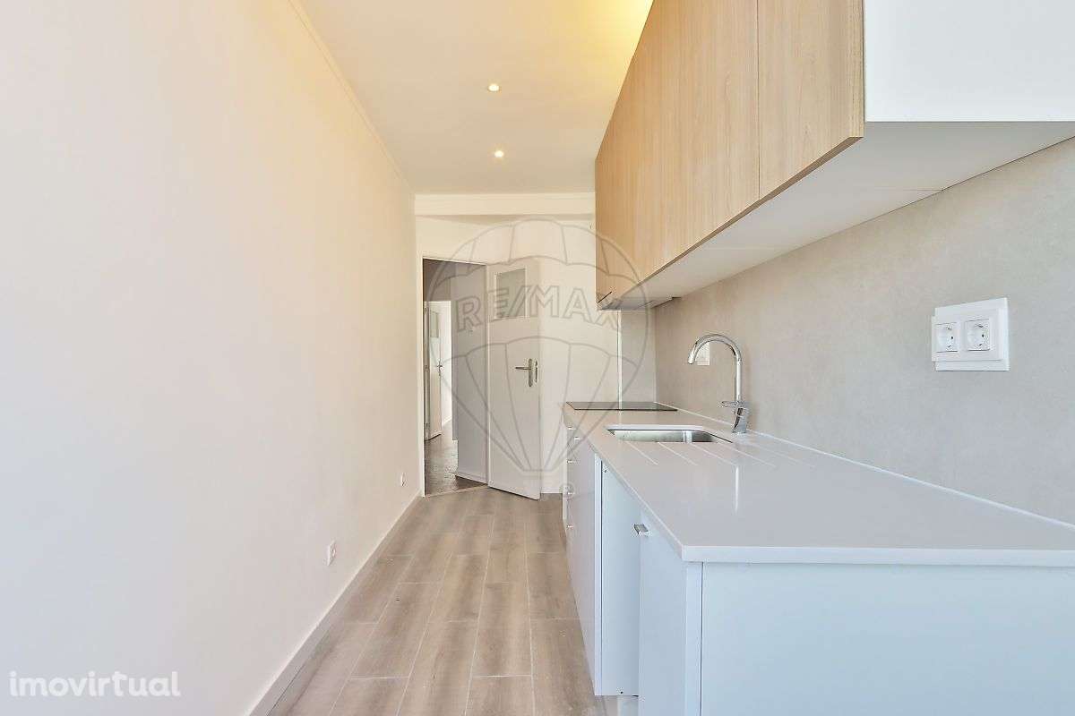 Apartamento T2 para arrendamento - Grande imagem: 2/19