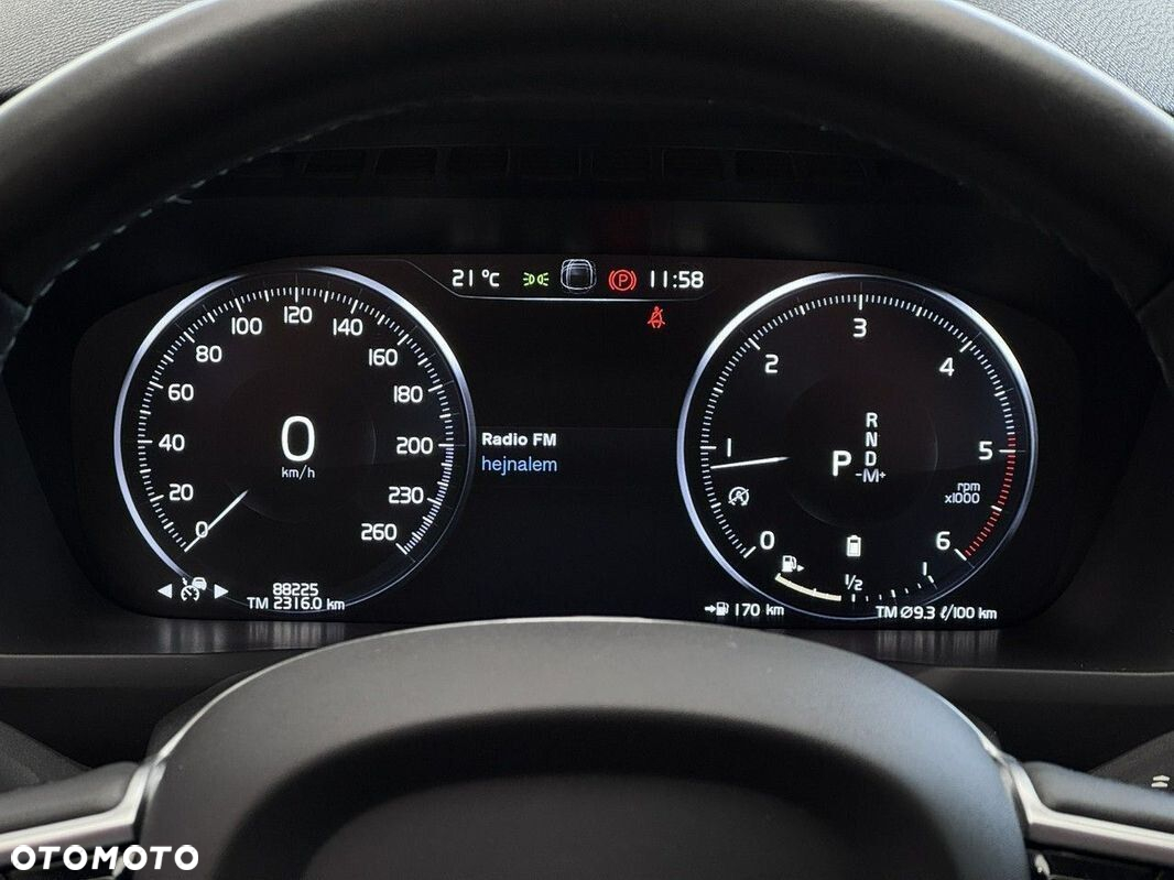 Volvo XC 90 - 20