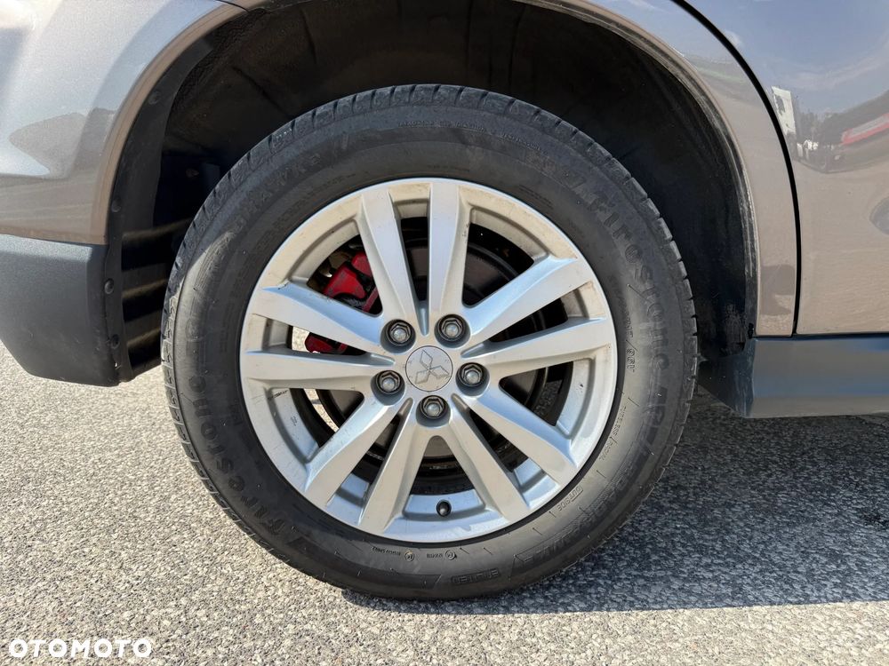 Mitsubishi ASX 1.8 DI-D 2WD Intense - 23
