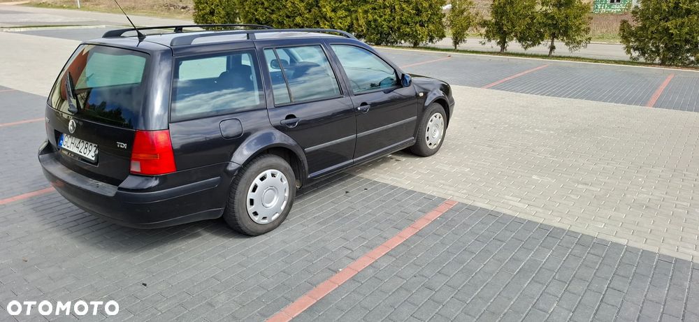 Volkswagen Golf 1.6 Comfortline - 5