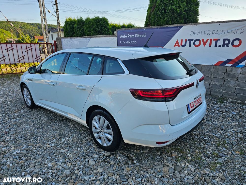 Renault Megane - 9