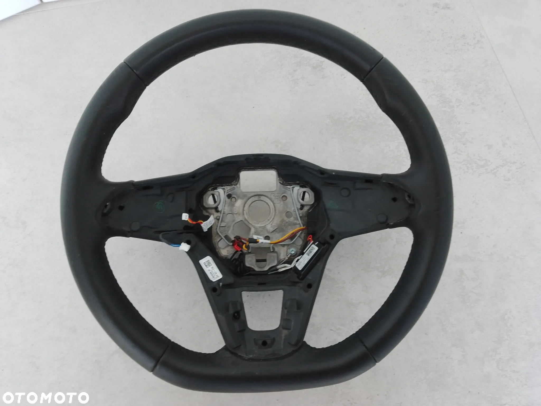 KIEROWNICA VW GOLF PASSAT PODGRZEWANA 5H0959542G - 2
