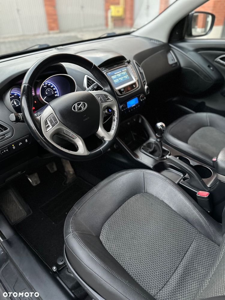 Hyundai ix35 1.6 2WD blue Trend - 31