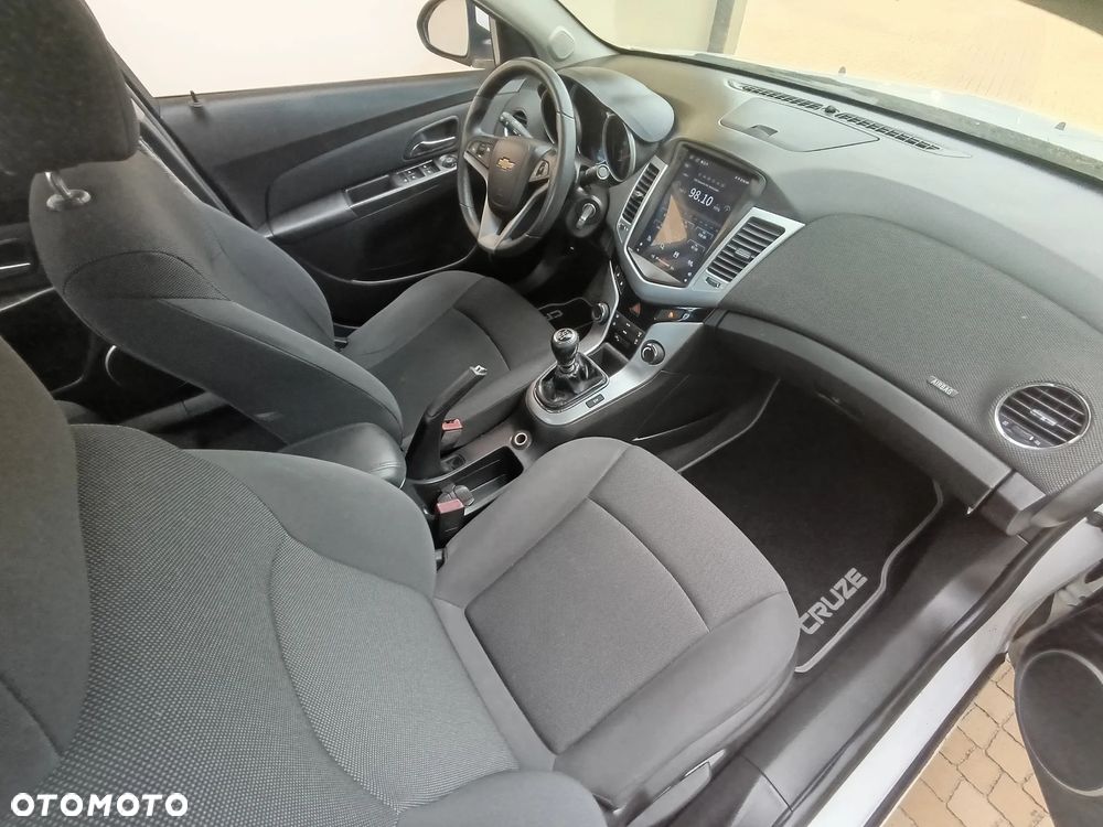 Chevrolet Cruze 1.6 LT - 6