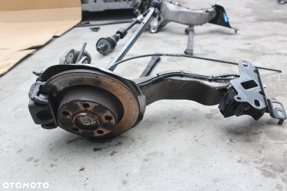 Zwrotnica Tylna Prawa Wahacze Mini Couuntryman r60 4x4 - 1