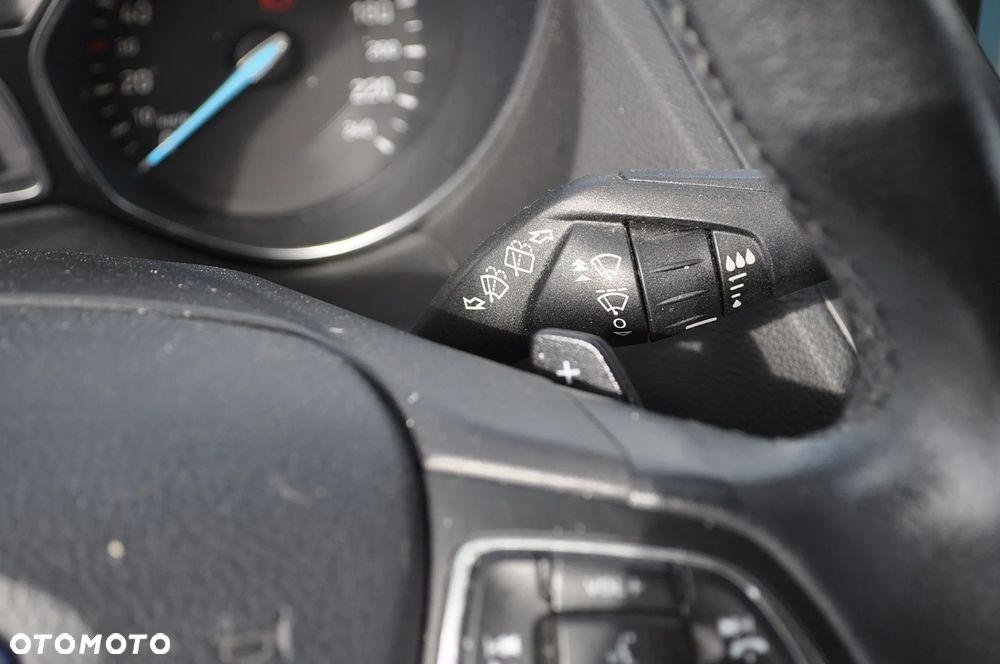 Ford Kuga 2.0 TDCi AWD Edition - 32