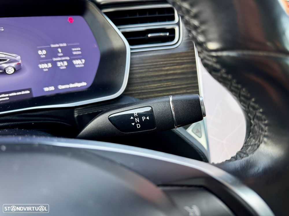 Tesla Model S 85D AWD - 22