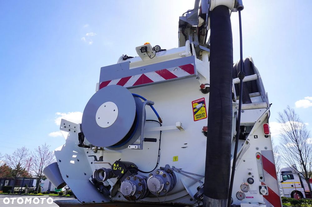 MAN MAN TGM 26.340 / Zabudowa WUKO Rivard 11,8 m3 / 150 tys. km / oś skrętna / 2 szt - 17