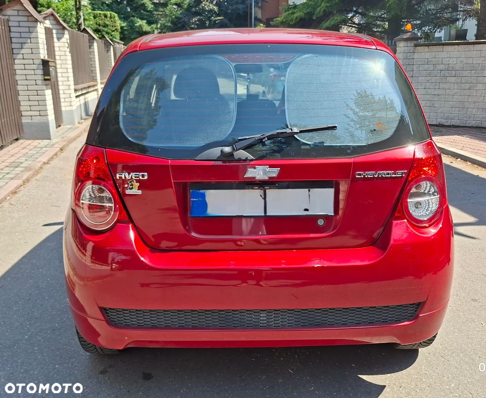 Chevrolet Aveo - 4