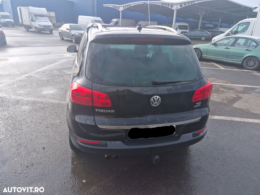 Volkswagen Tiguan 2.0 TDI 4Mot Comfortline - 4