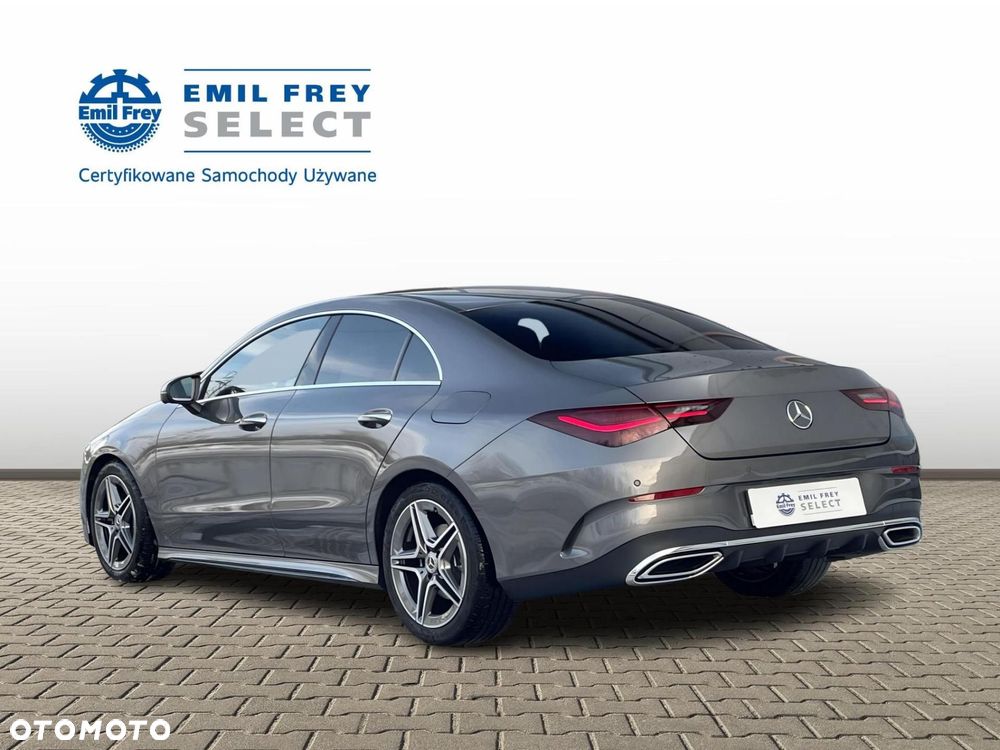 Mercedes-Benz CLA - 4