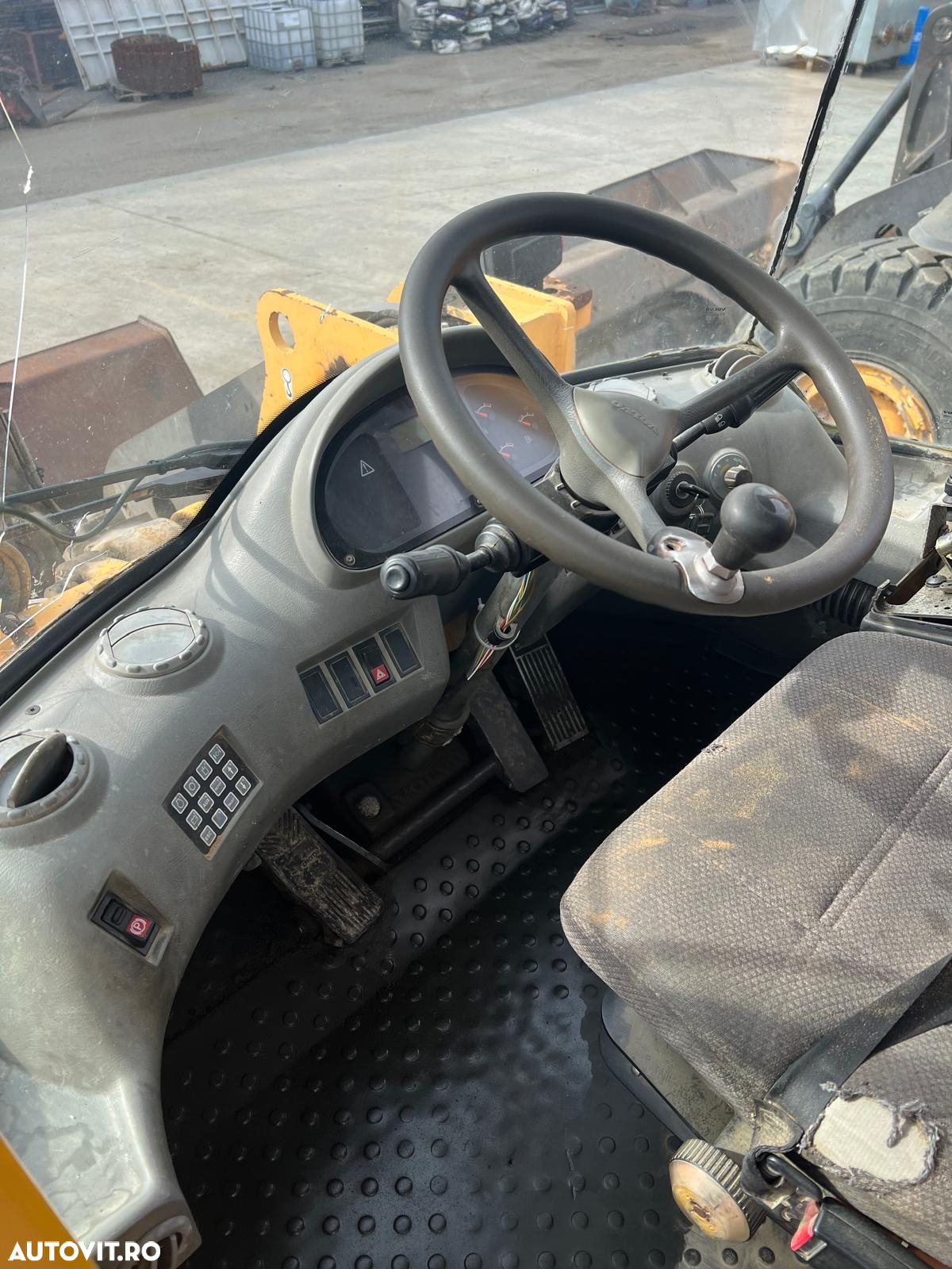 Volvo L110E - 9