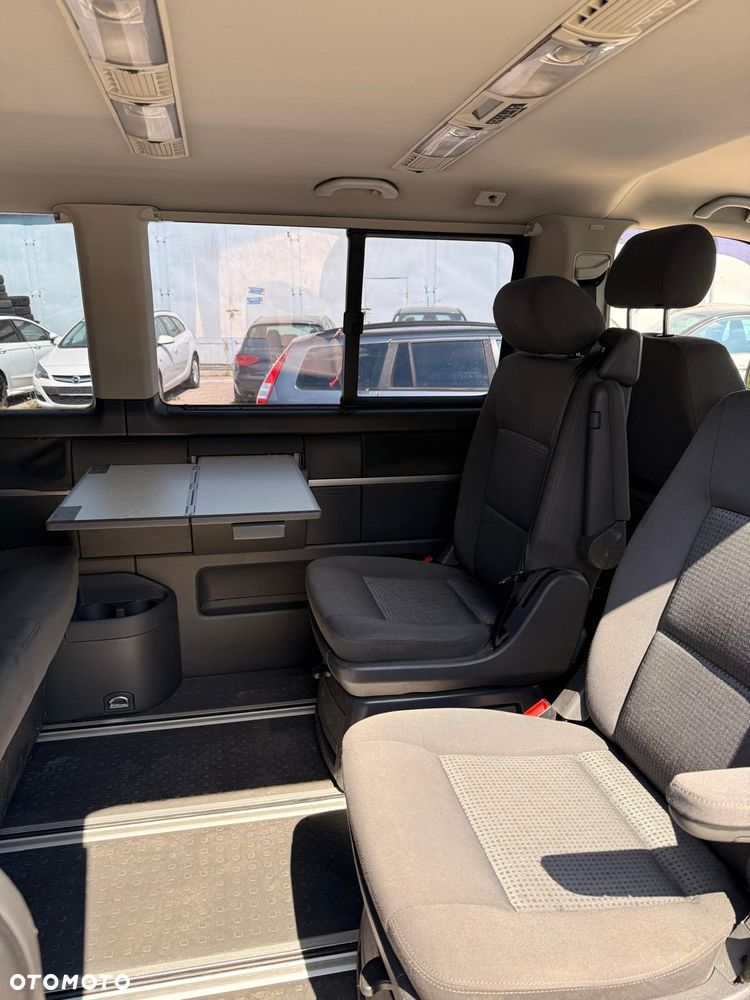 Volkswagen Multivan - 6