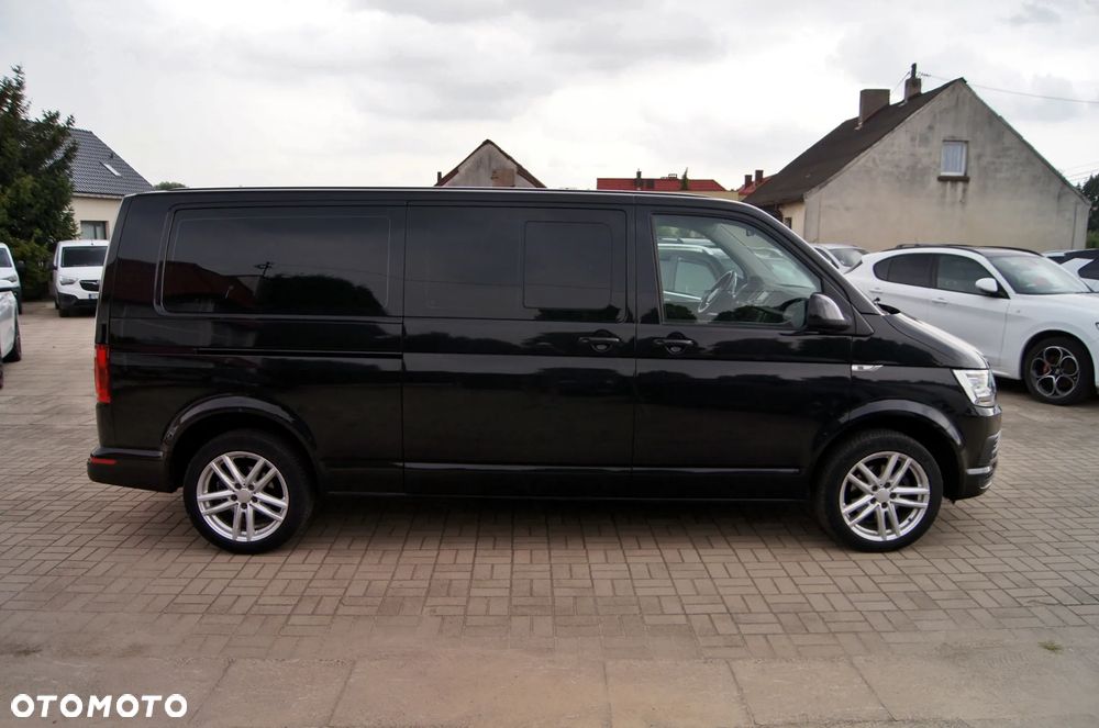 Volkswagen Caravelle - 25