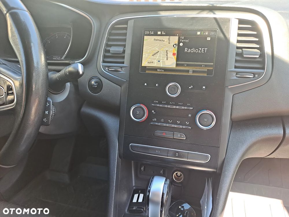 Renault Megane 1.3 TCe FAP Limited EDC - 9