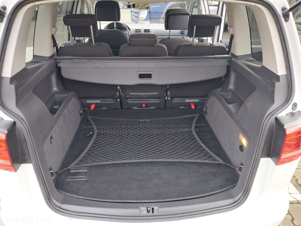 Volkswagen Touran 2.0 TDI DPF DSG Cup - 16