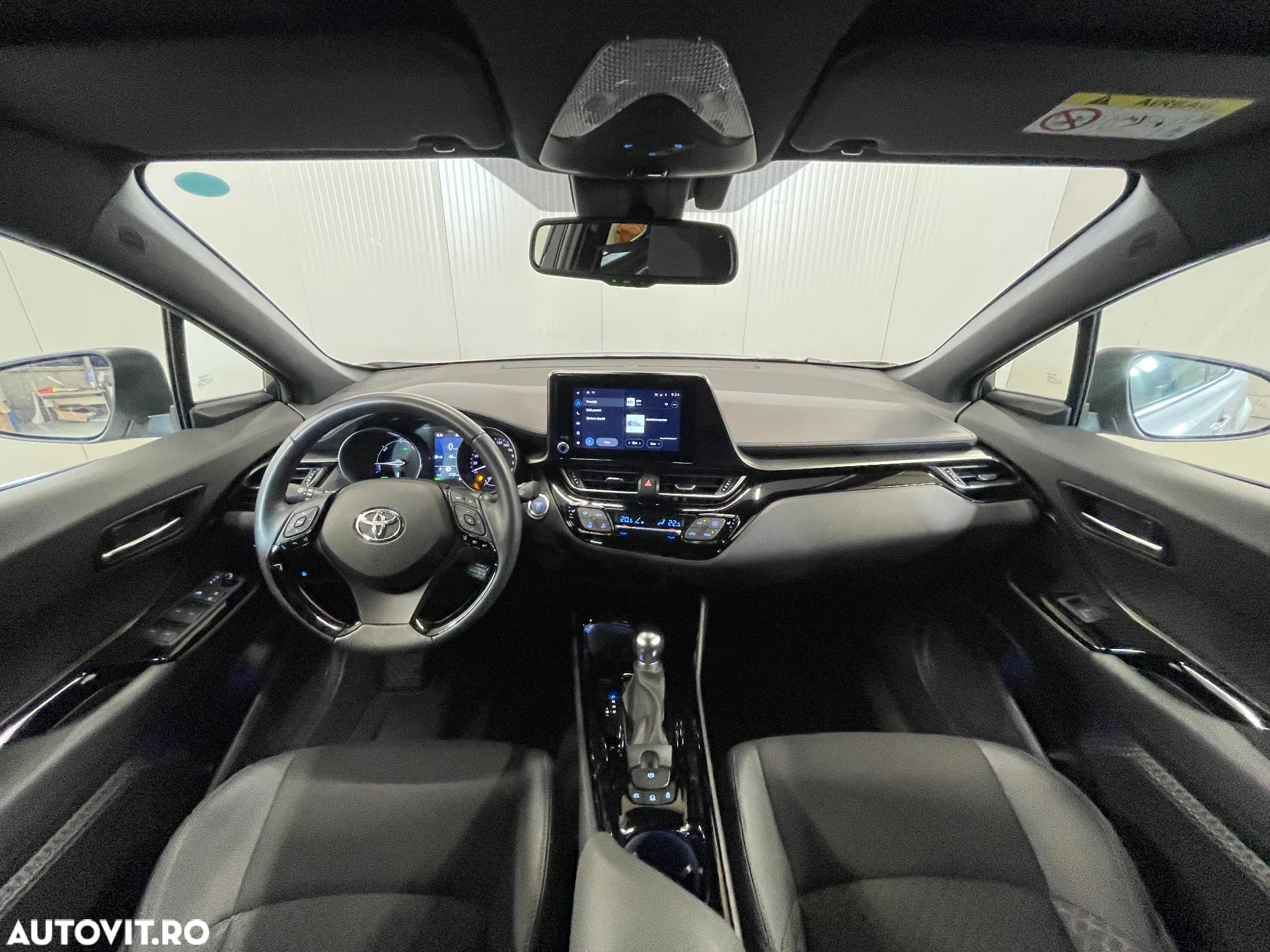 Toyota C-HR 2.0 HSD 184 CP 4x2 CVT Style - 6