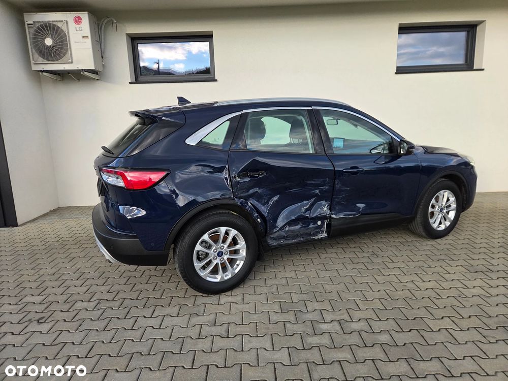 Ford Kuga - 18