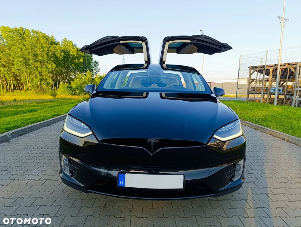 Tesla Model X Performance - 20