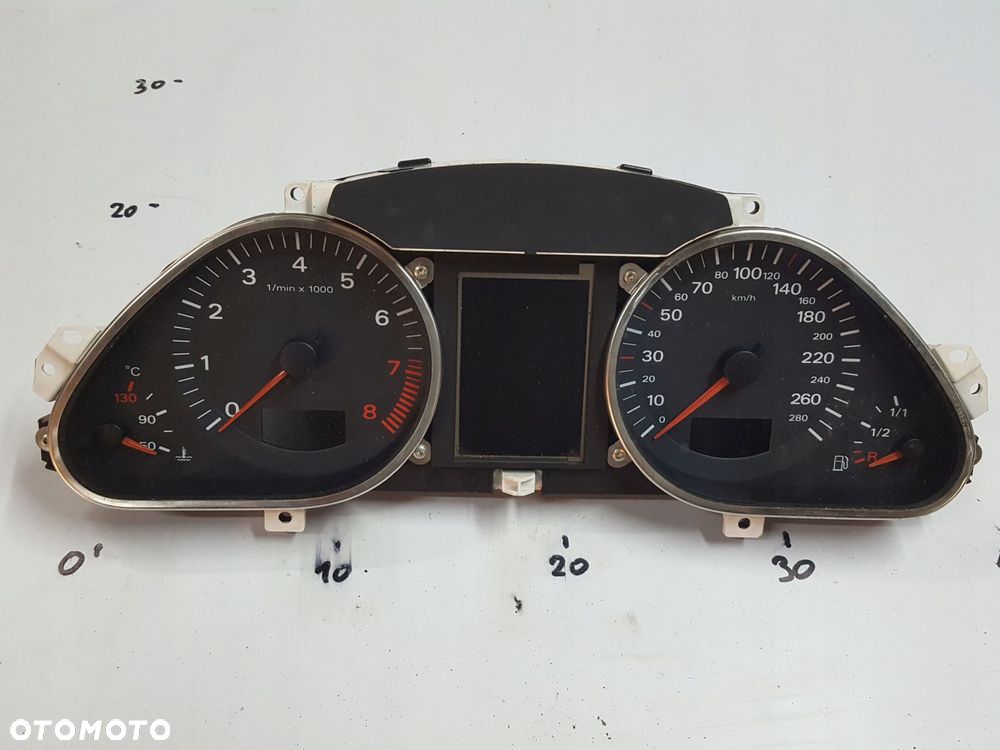 AUDI A6 C6 04-07r 2.4 V6 B LICZNIK EUROPA - 1