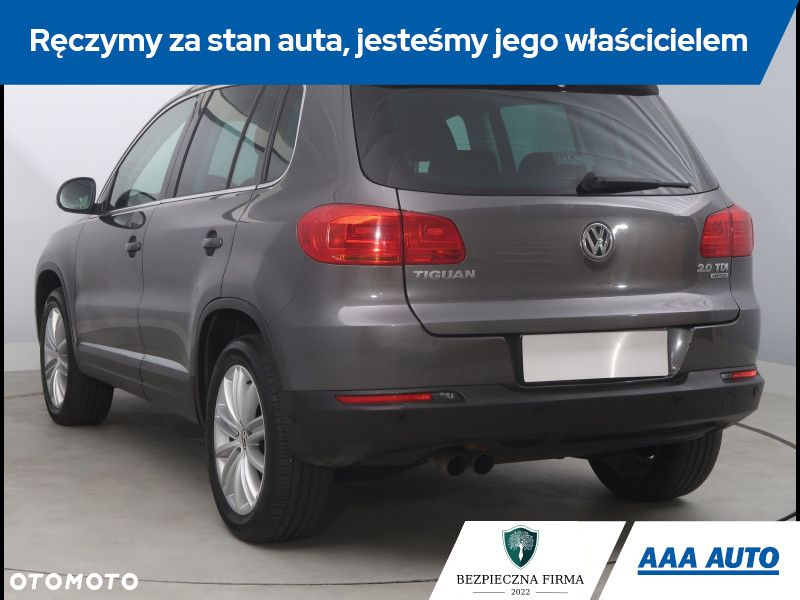 Volkswagen Tiguan - 5
