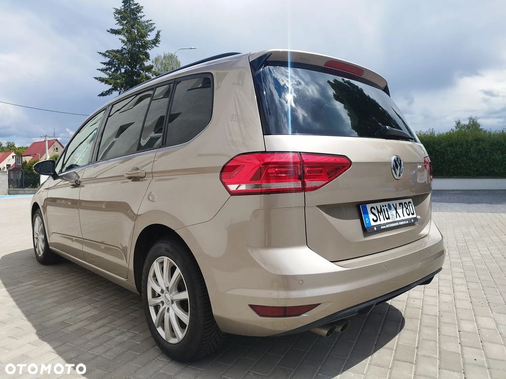 Volkswagen Touran 1.4 TSI (BlueMotion Technology) Comfortline - 19