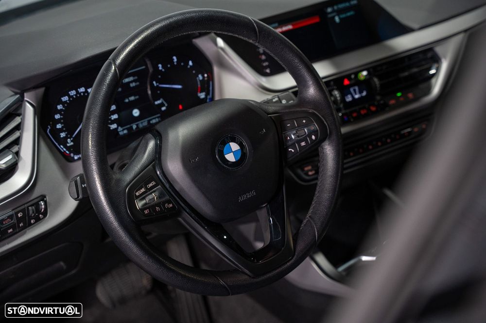 BMW 116 d Auto - 21