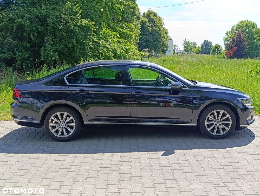 Volkswagen Passat 2.0 TDI (BlueMotion Technology) DSG Highline - 3