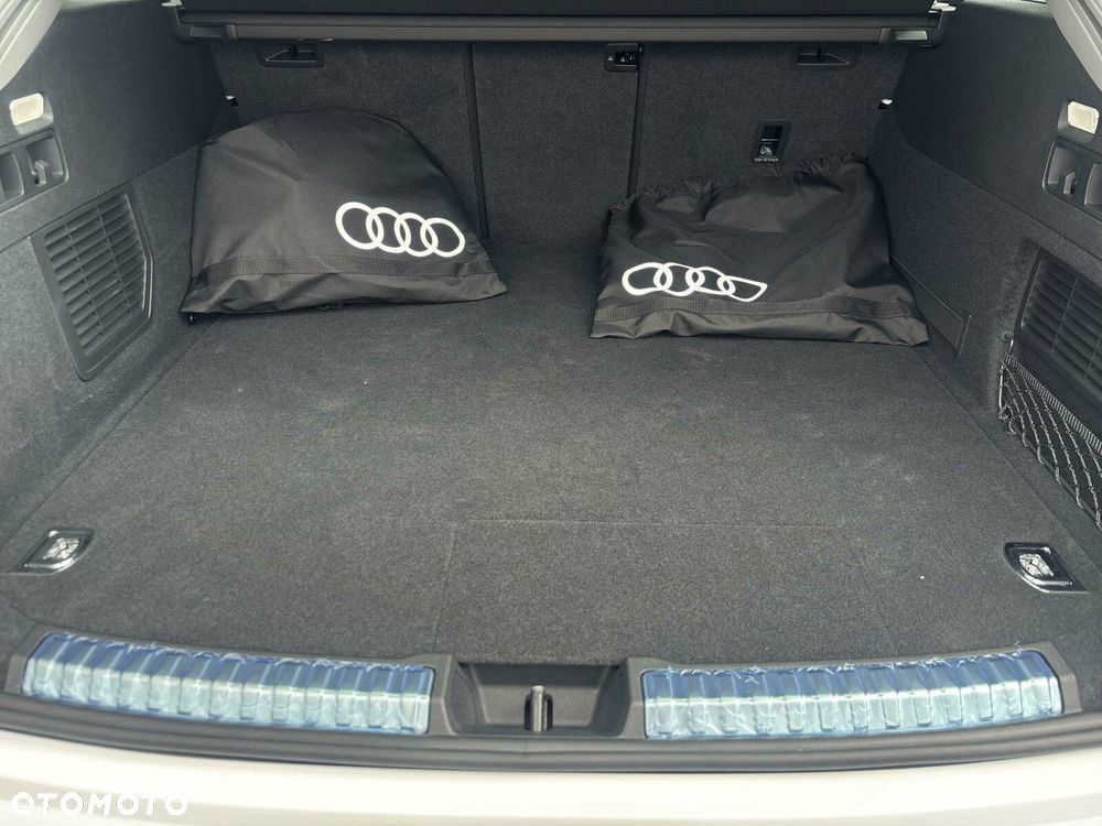 Audi A5 e-Hybrid Quattro S tronic - 19