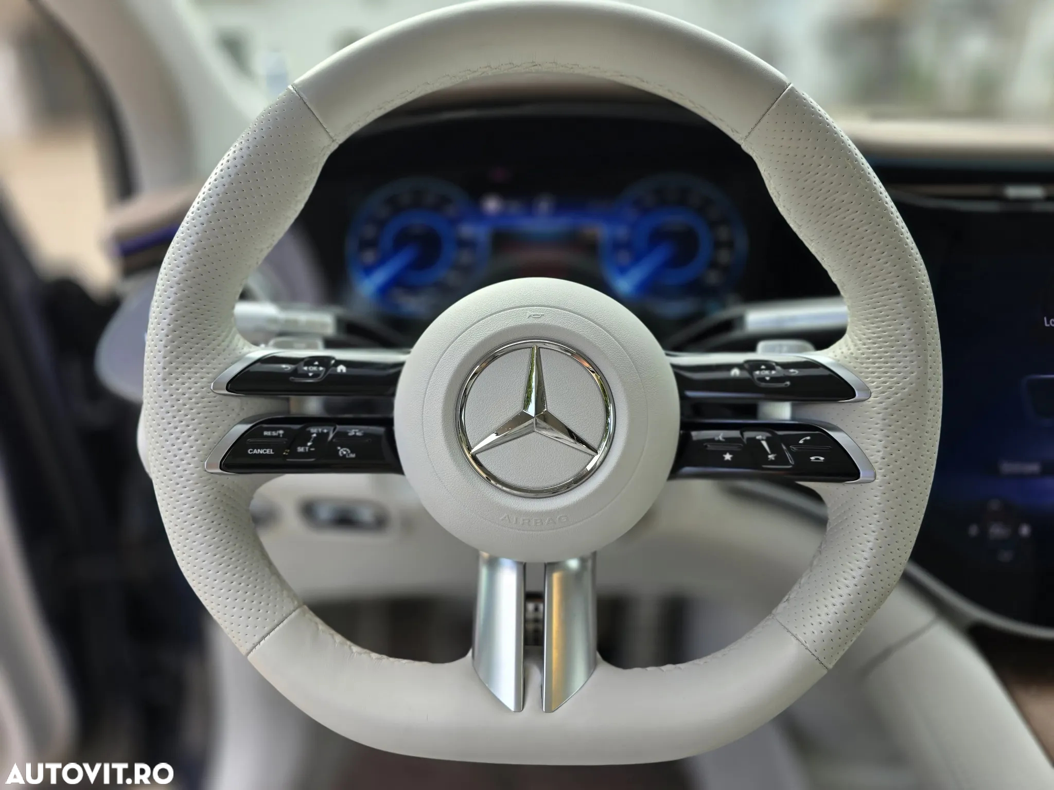 Mercedes-Benz EQS 450+ - 6