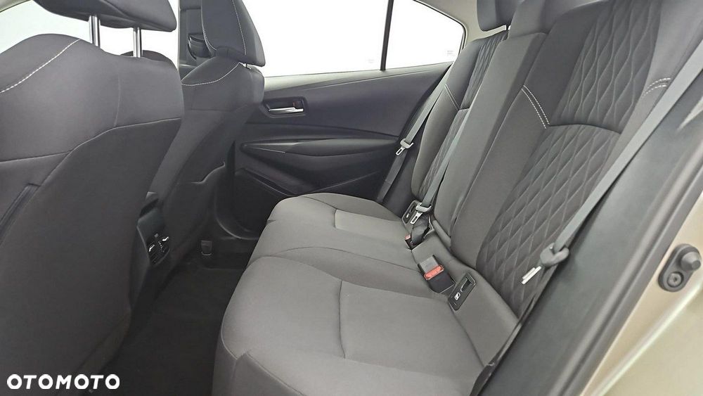 Toyota Corolla 1.5 Comfort - 23