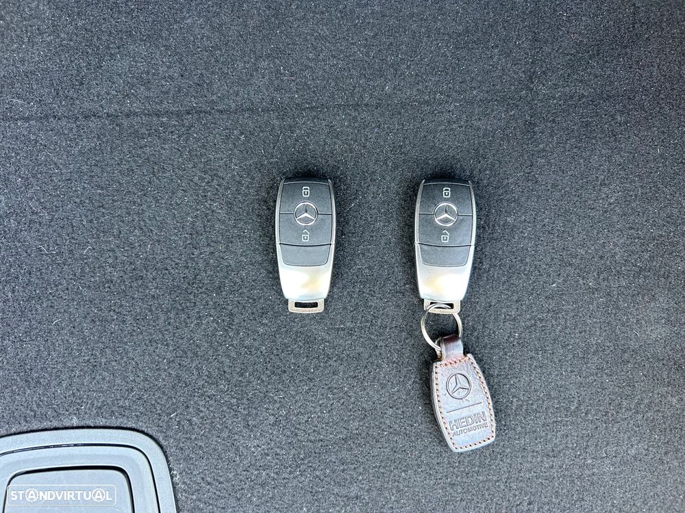 Mercedes-Benz A 250 e 8G-DCT Special Edition - 20