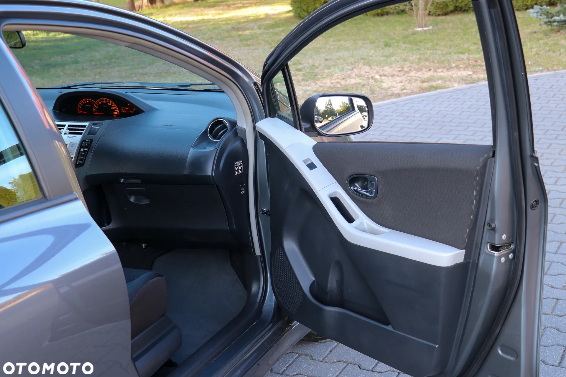 Toyota Yaris 1.8 VVT-i TSport - 19