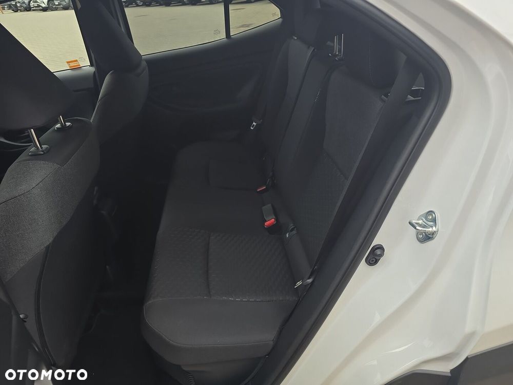 Toyota Yaris Cross Hybrid 1.5 Style - 25