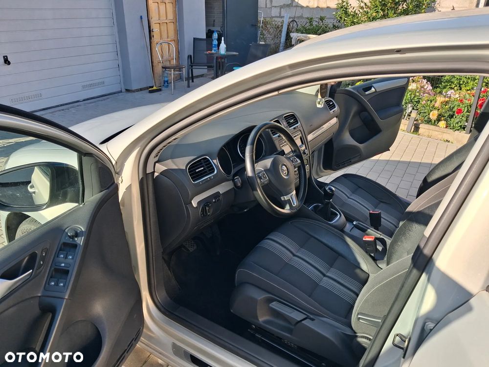 Volkswagen Golf 1.2 TSI MATCH - 5