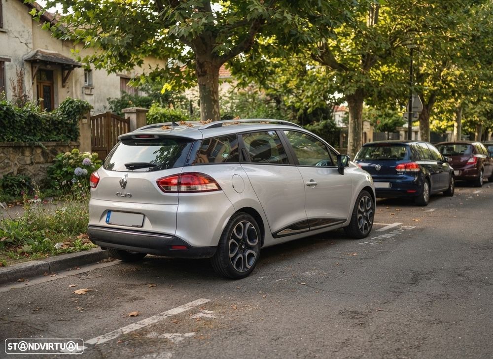 Renault Clio Sport Tourer - 2