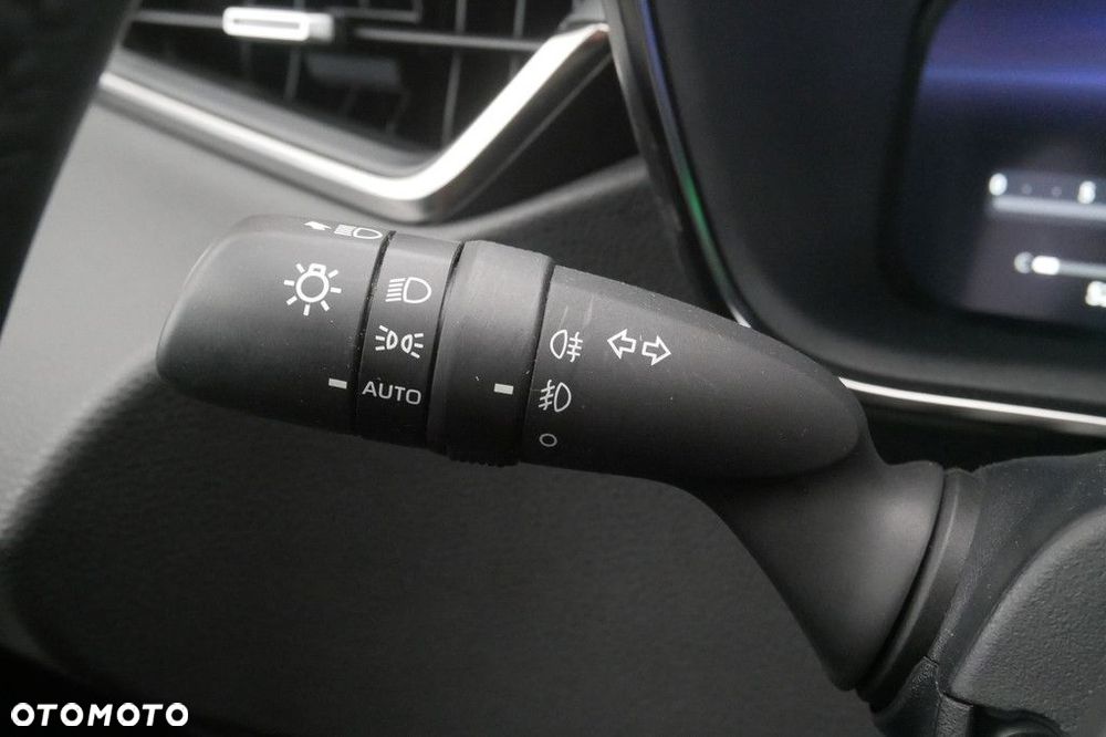 Toyota Corolla 1.8 Hybrid Comfort - 27