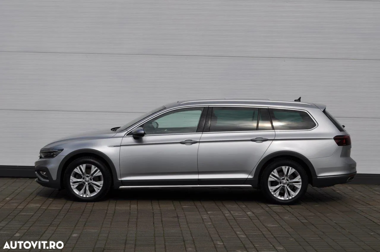 Volkswagen Passat Alltrack 2.0 TDI SCR 4Motion DSG - 2
