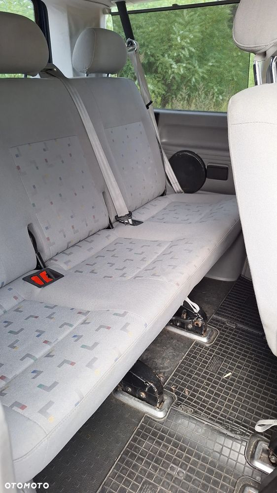 Volkswagen Transporter - 13