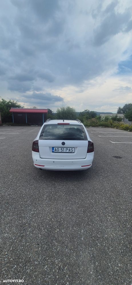 SKODA Octavia 2010 — imagine 4