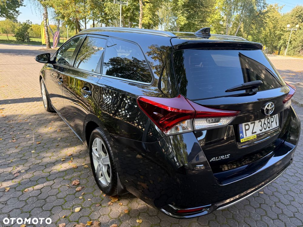 Toyota Auris - 26