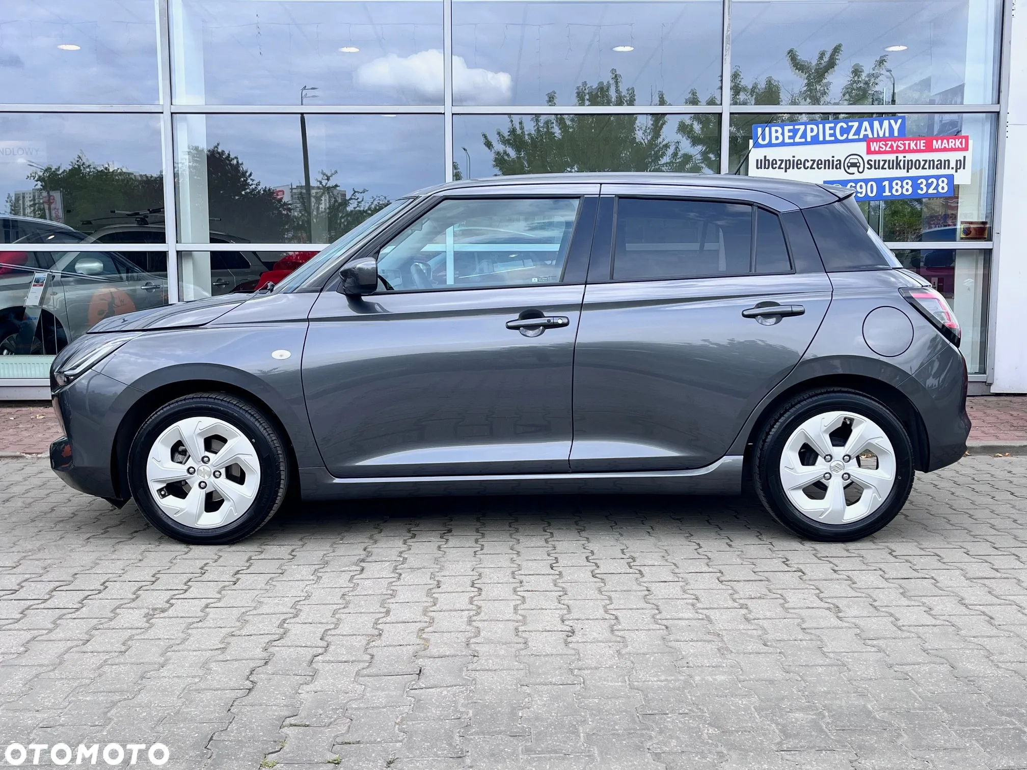 Suzuki Swift 1.2 Dualjet SHVS Premium Plus - 2