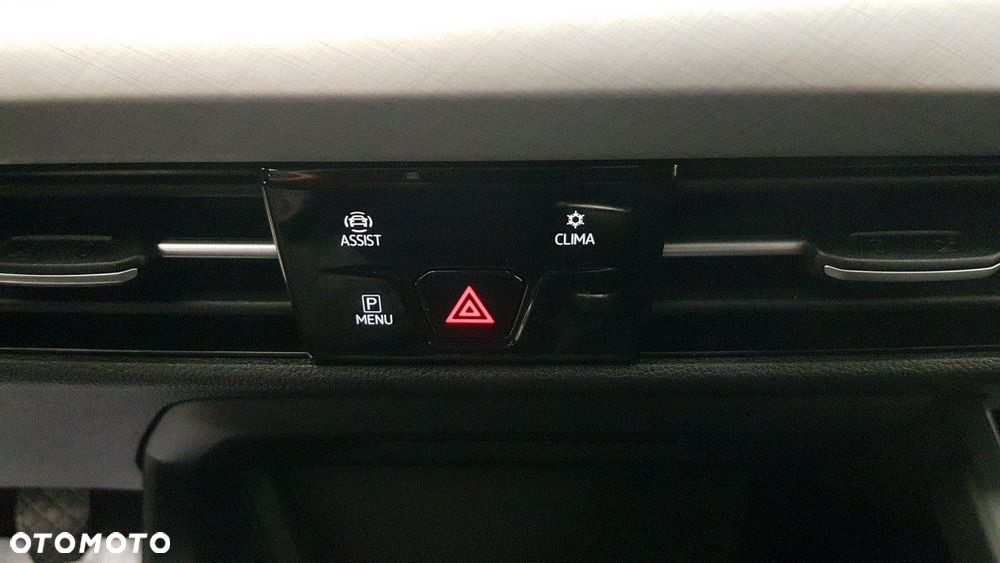 Volkswagen Golf - 26