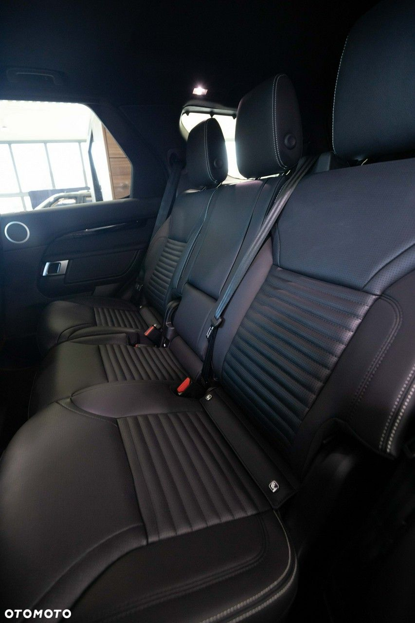 Land Rover Discovery - 16