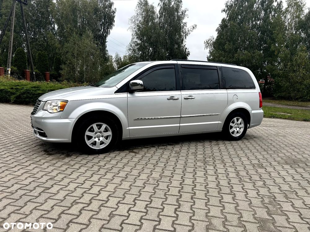 Chrysler Town & Country 3.6 Limited - 1