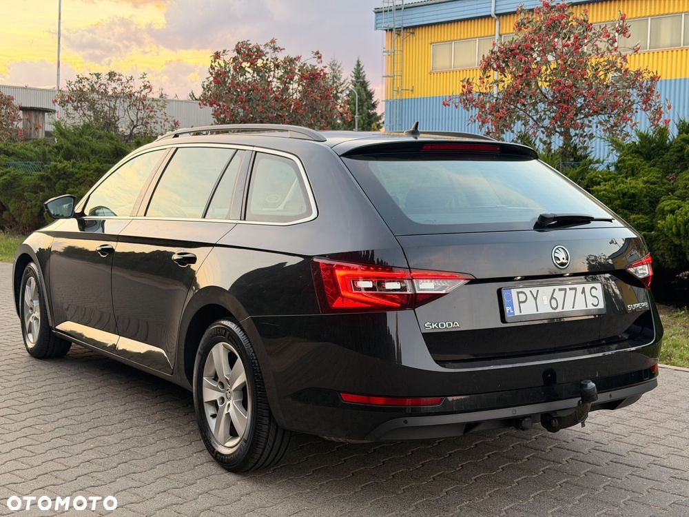 Skoda Superb 1.4 TSI ACT Ambition - 16