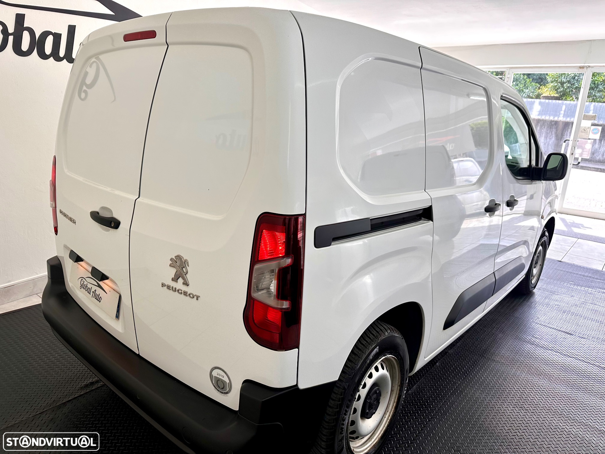 Peugeot Partner - 9