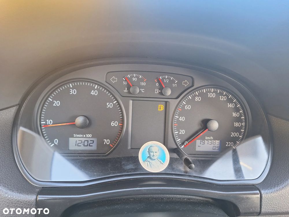 Volkswagen Polo 1.2 Tour Edition - 12