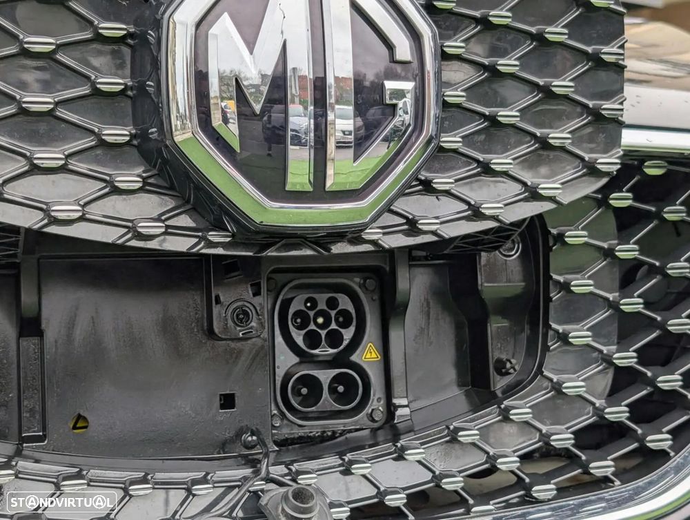 MG ZS EV 44.5 kWh Luxury - 8