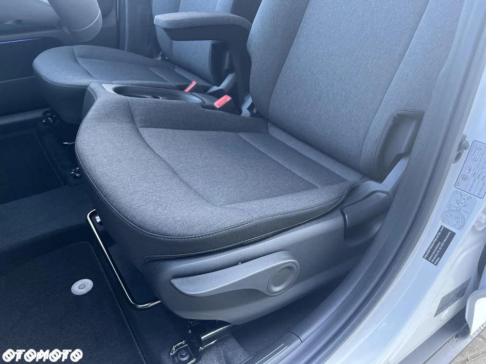 Hyundai Inster 49kWh Smart - 13